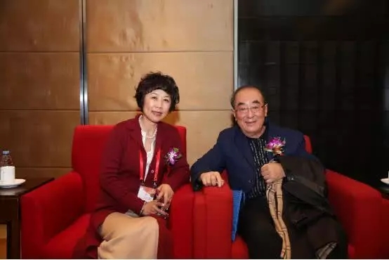 北京瑞特佳董事長(zhǎng) 張蕊女士 榮膺“2018中國(guó)經(jīng)濟(jì)十大創(chuàng)新人物”大獎(jiǎng)